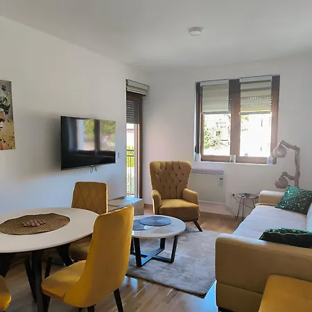 Апартаменты Rosa Lux *