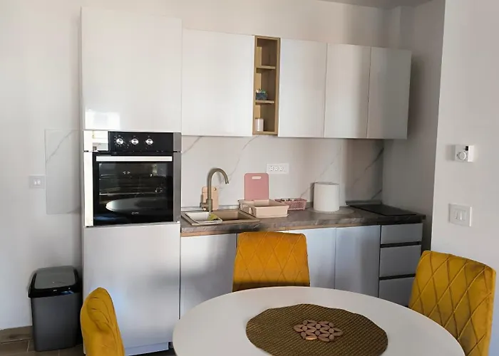 Rosa Lux Lägenhet *