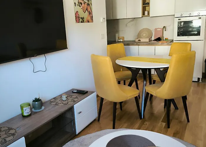 Rosa Lux Lägenhet Zlatibor